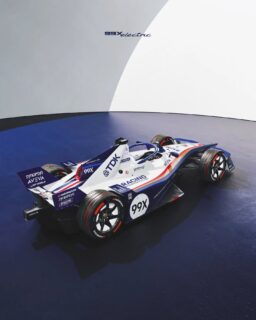 99X electric 🔥⚡️/// @porsche.motorsport @porsche Another reimagined Icon will be back on track this Weekend at the final @fiaformulae E-Prix at London UK  2026 🔥🏁 #raceborn